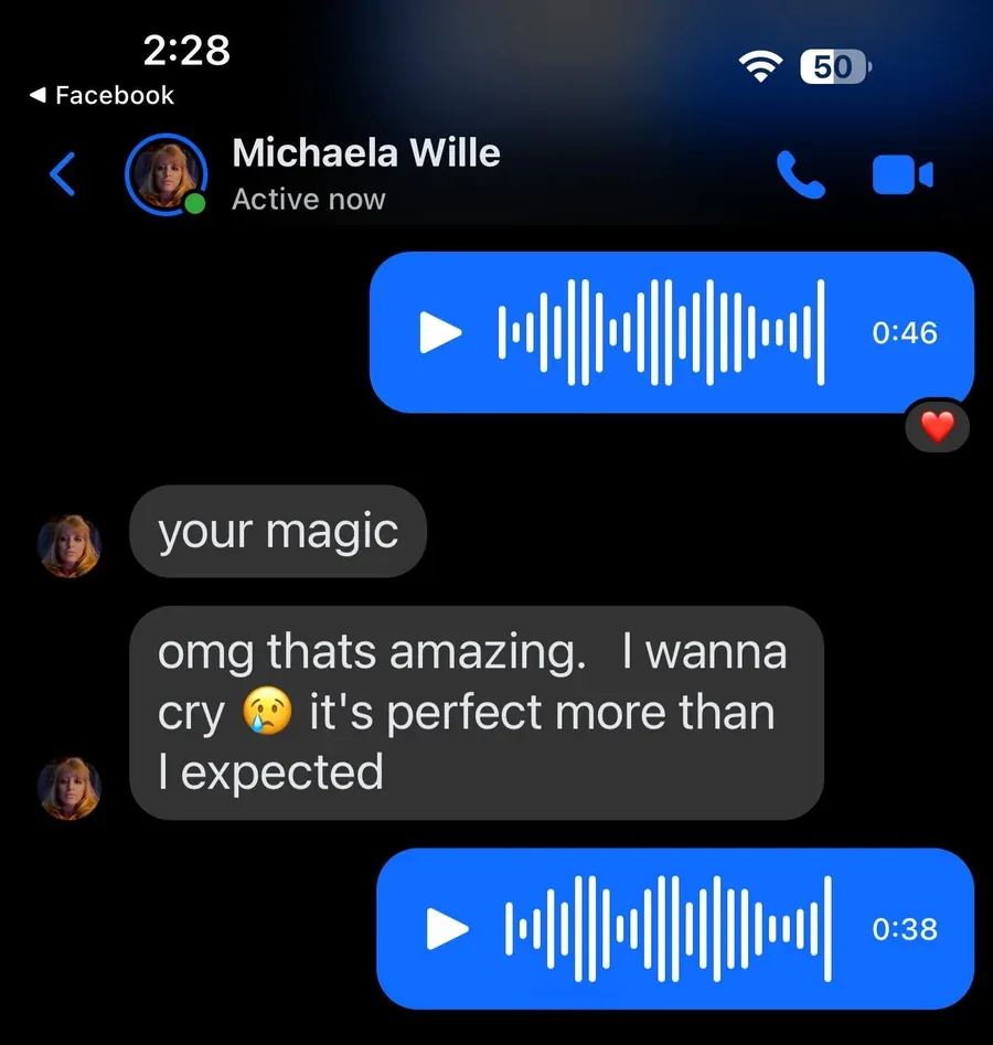 Messenger chat with Michaela Wille